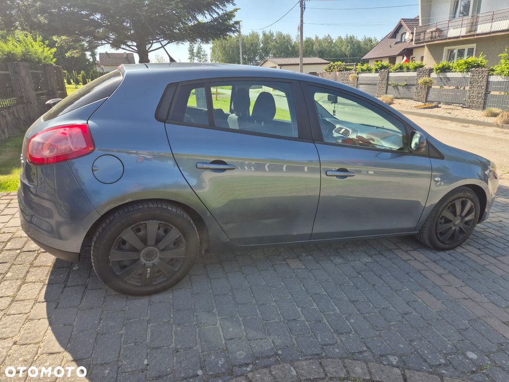 Fiat Bravo 1.4 T-JET 16V Dynamic - 5