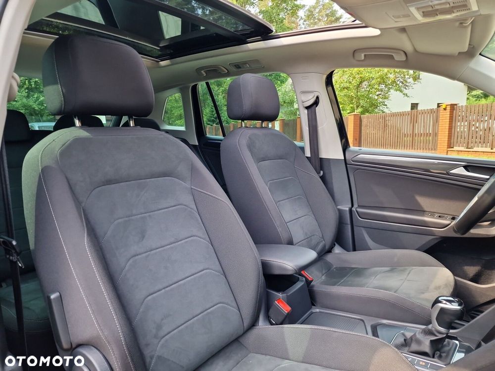 Volkswagen Tiguan 2.0 TDI Elegance DSG - 27