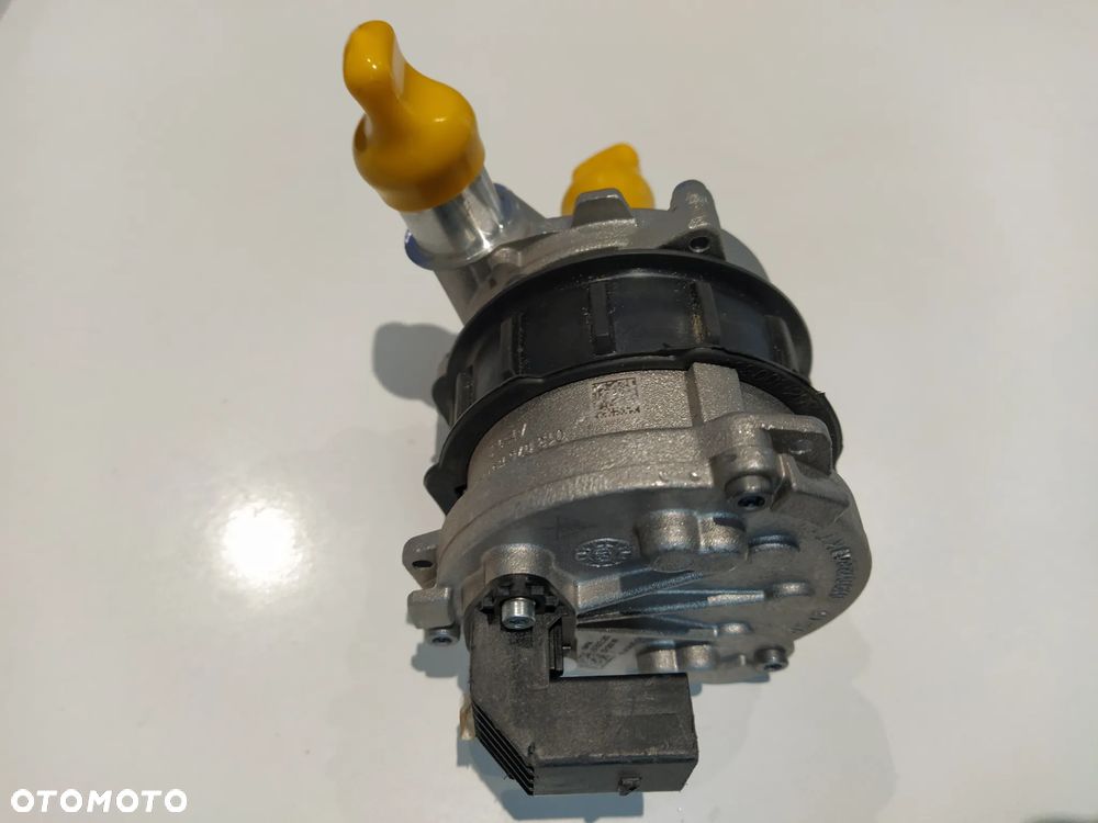 PORSCHE TAYCAN POMPA POMPKA 9J1.965.567.A - 4