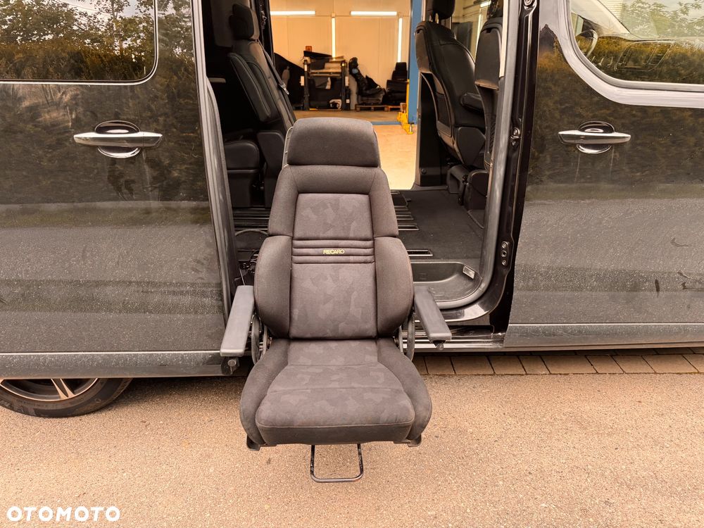 Ford Tourneo Custom - 7