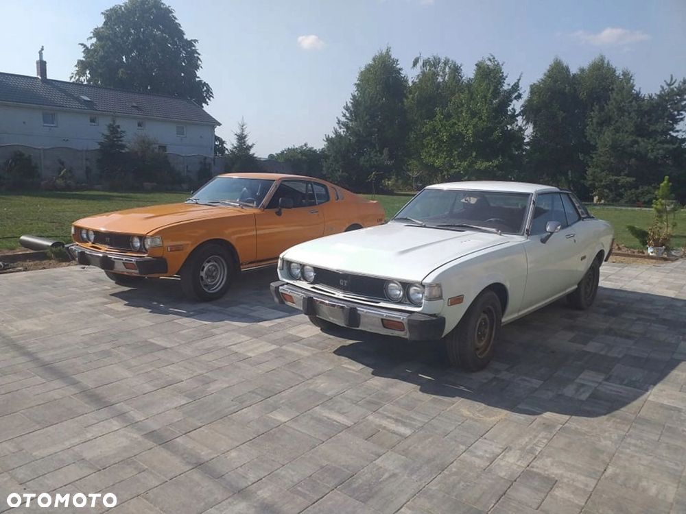 TOYOTA CELICA V Nadkole przód lewe 1,6 2,0 - 11