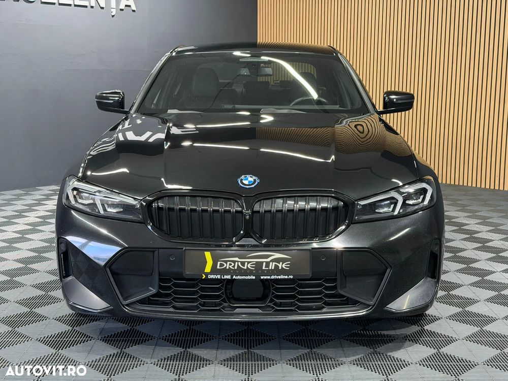 BMW Seria 3 330e xDrive Aut. - 2