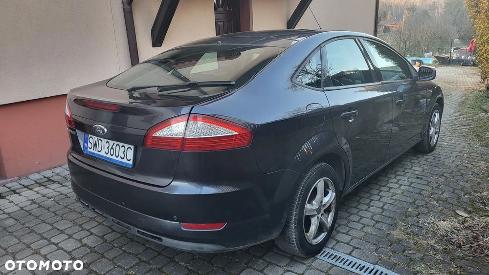 Ford Mondeo 2.0 Titanium - 3