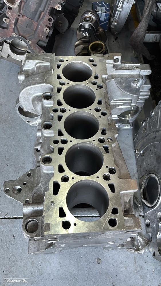 VW Touareg 2.5 TDi Tiptronic - 13