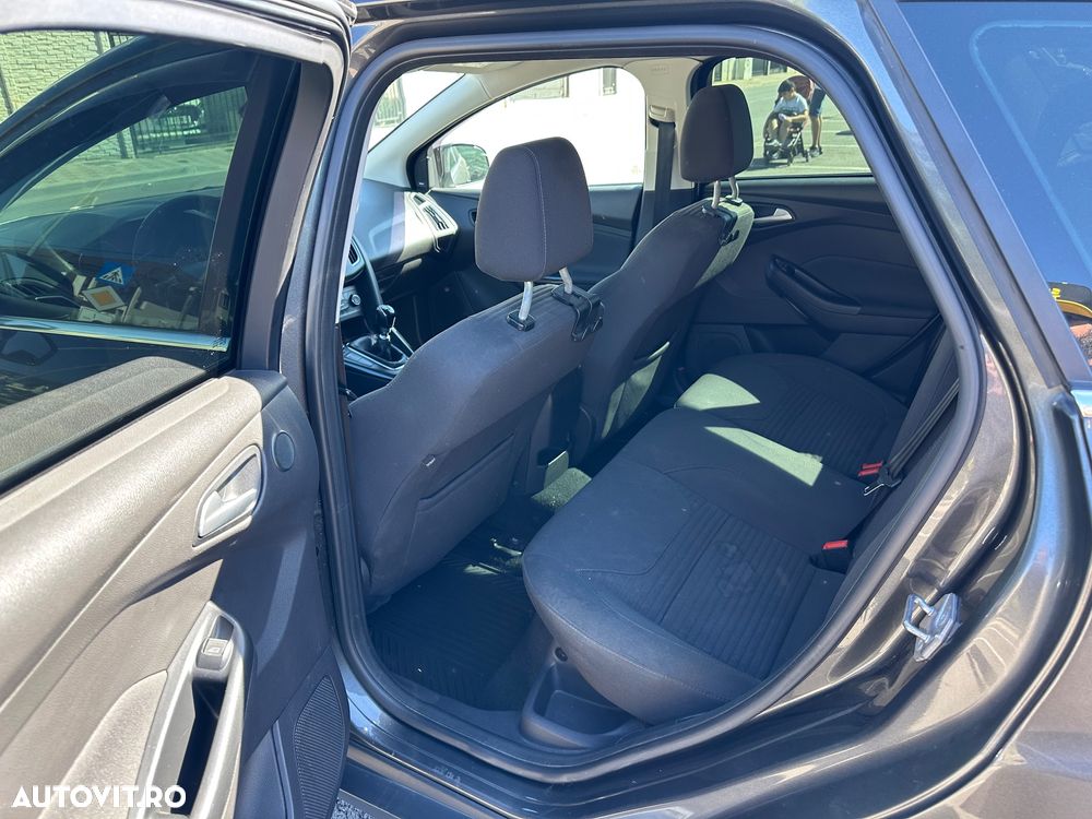 Ford Focus 2.0 TDCI Titanium - 11