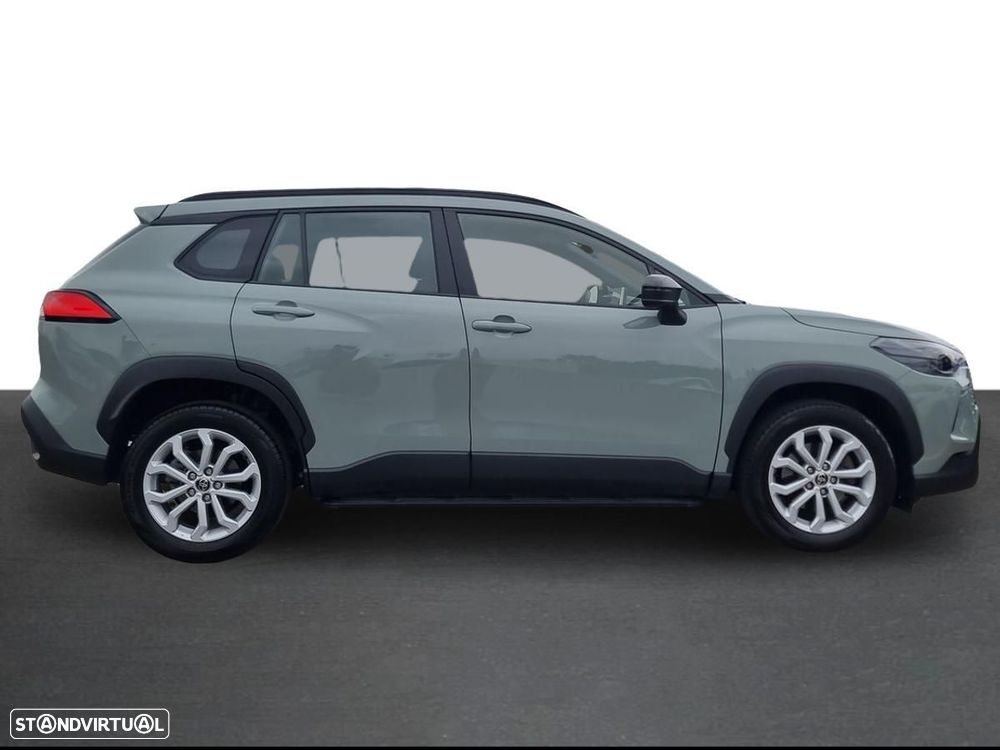 Toyota Corolla Cross - 13