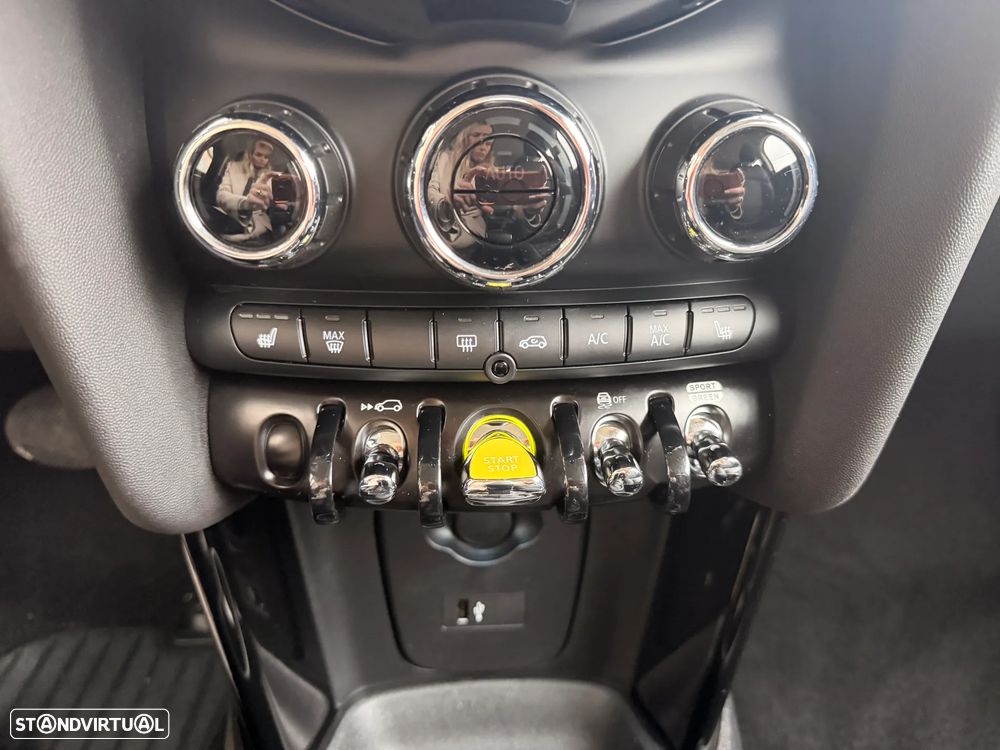 MINI 3 Portas Cooper SE - 16