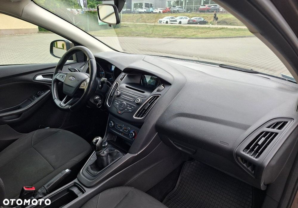 Ford Focus - 15