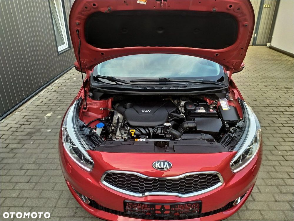 Kia Ceed 1.6 GDI Business Line - 12