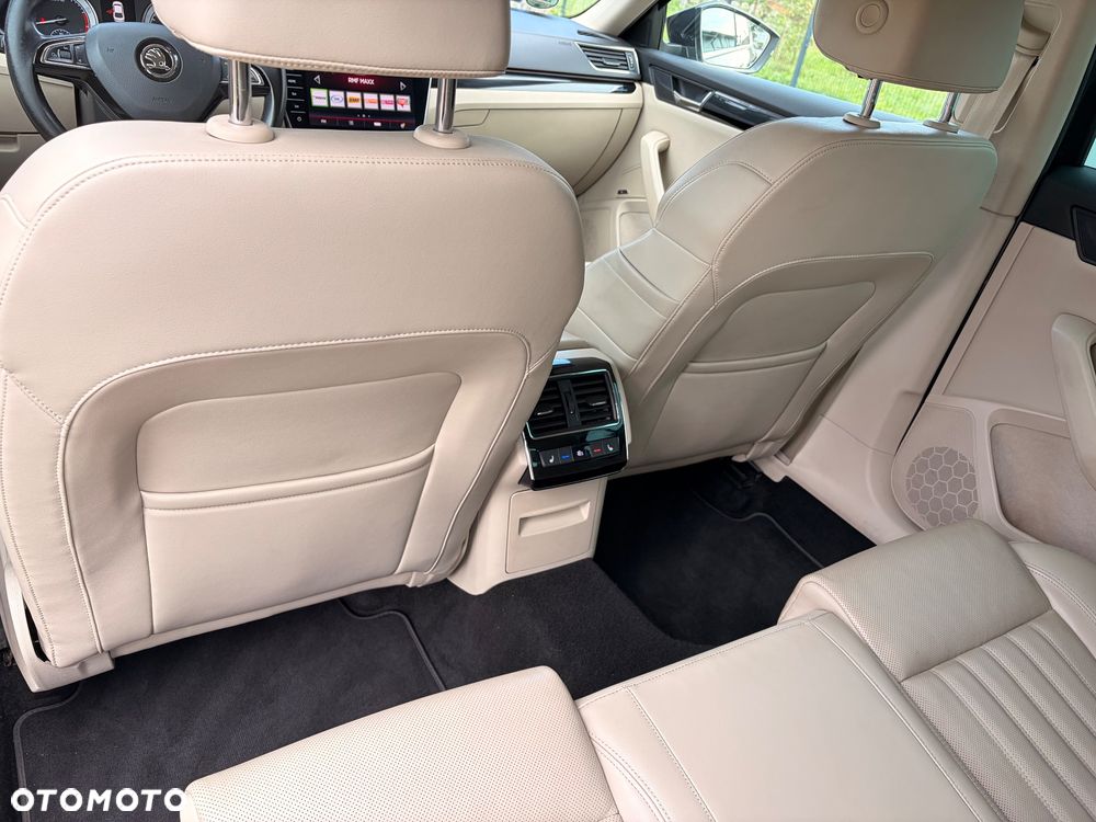 Skoda Superb 2.0 TSI 4x4 L&K DSG - 10