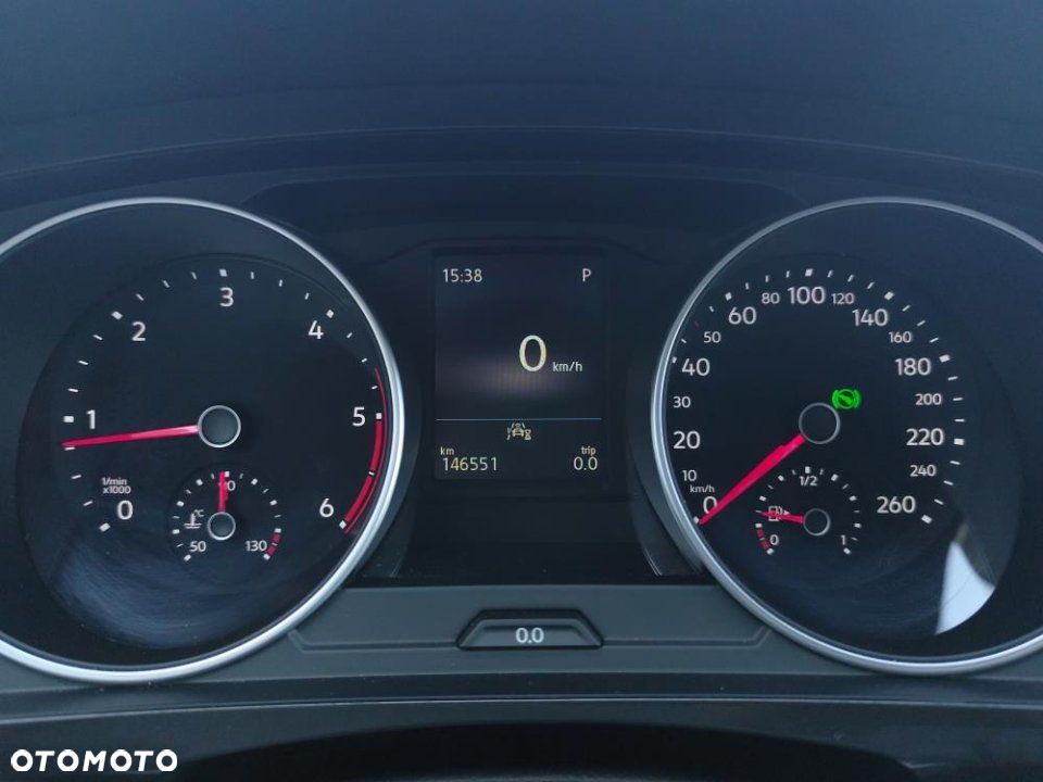 Volkswagen Tiguan - 16