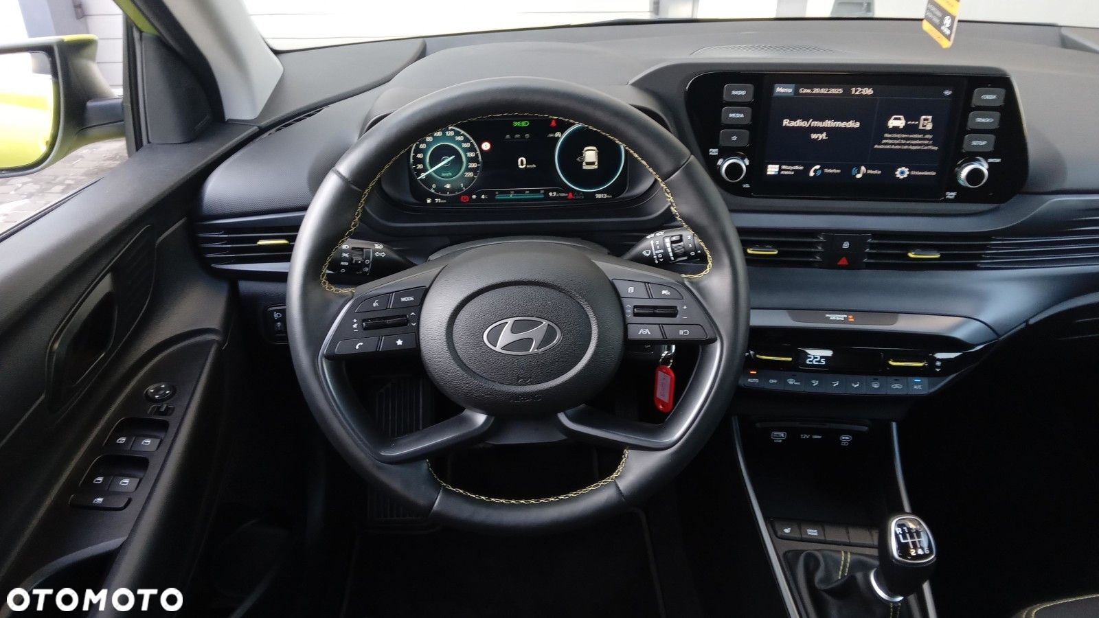 Hyundai i20 - 12