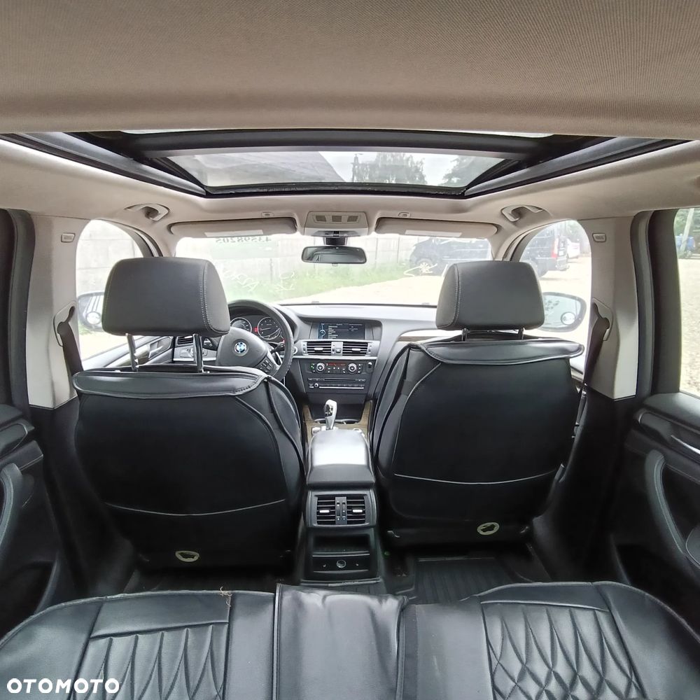 BMW X3 xDrive28i - 8
