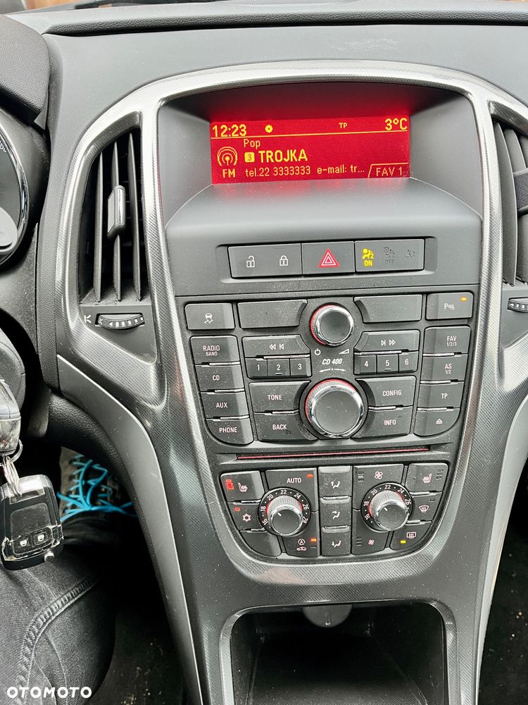 Opel Astra 1.4 Turbo Cosmo - 11