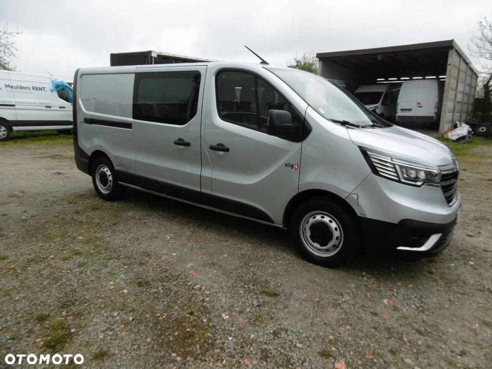 Renault Trafic - 1
