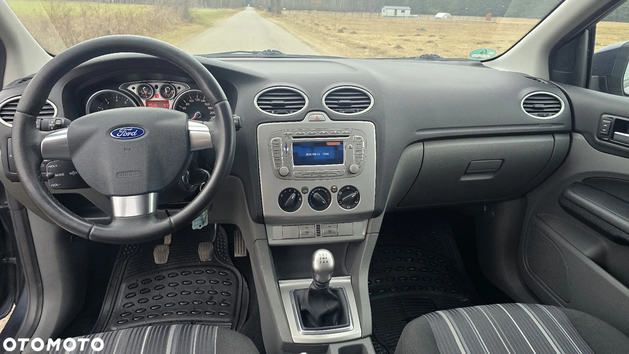 Ford Focus 1.6 16V Ambiente - 13