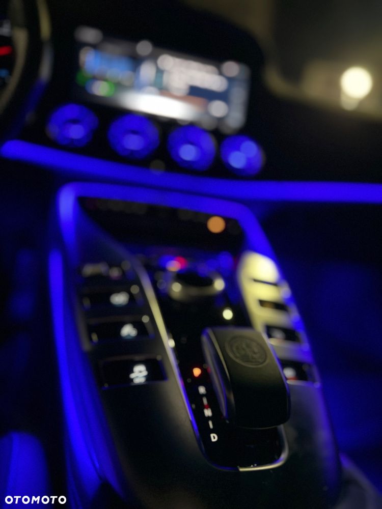 Mercedes-Benz AMG GT - 18