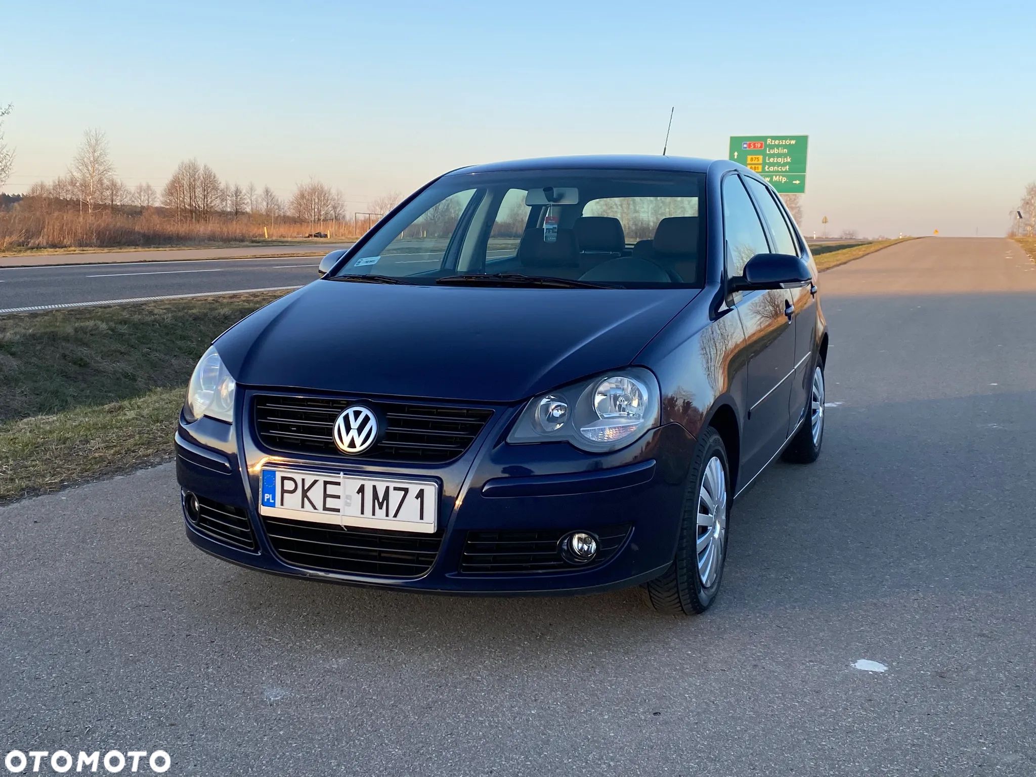 Volkswagen Polo 1.2 Fun - 1