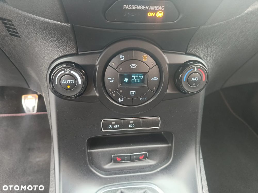 Ford Fiesta 1.0 EcoBoost S&S ST-LINE - 21