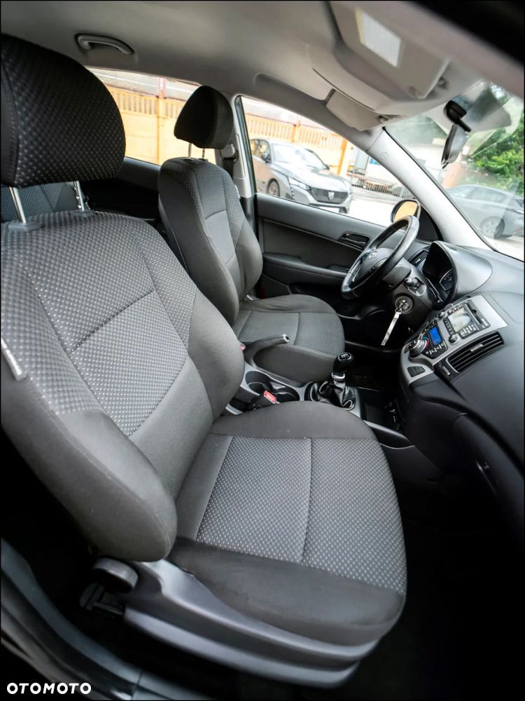 Hyundai i30 - 33