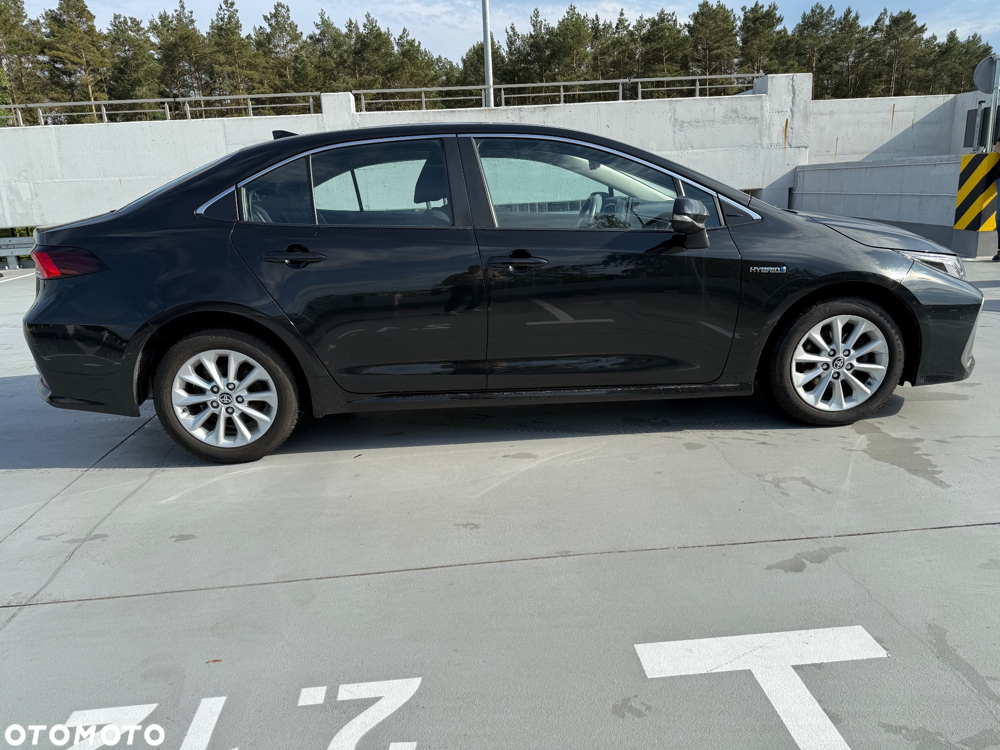 Toyota Corolla 1.8 Hybrid Comfort - 9