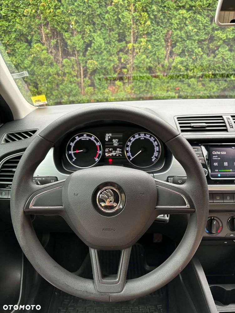 Skoda Fabia 1.0 TSI Ambition - 1