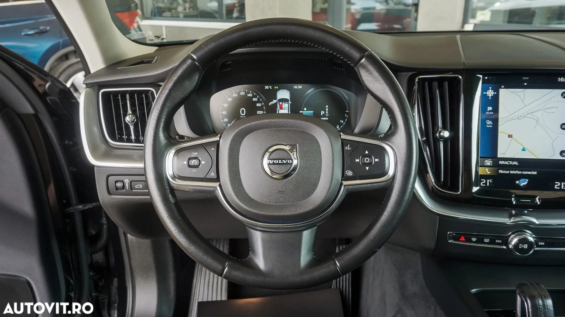 Volvo XC 60 T8 Twin Engine AWD Momentum - 17