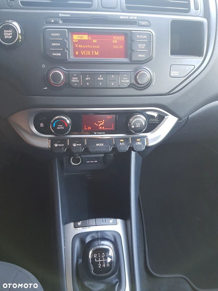 Kia Rio 1.4 ISG Dream Team Edition - 26