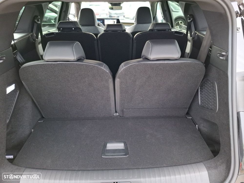 Peugeot 5008 1.6 Plug-in Hybrid GT e-DCS7 - 27