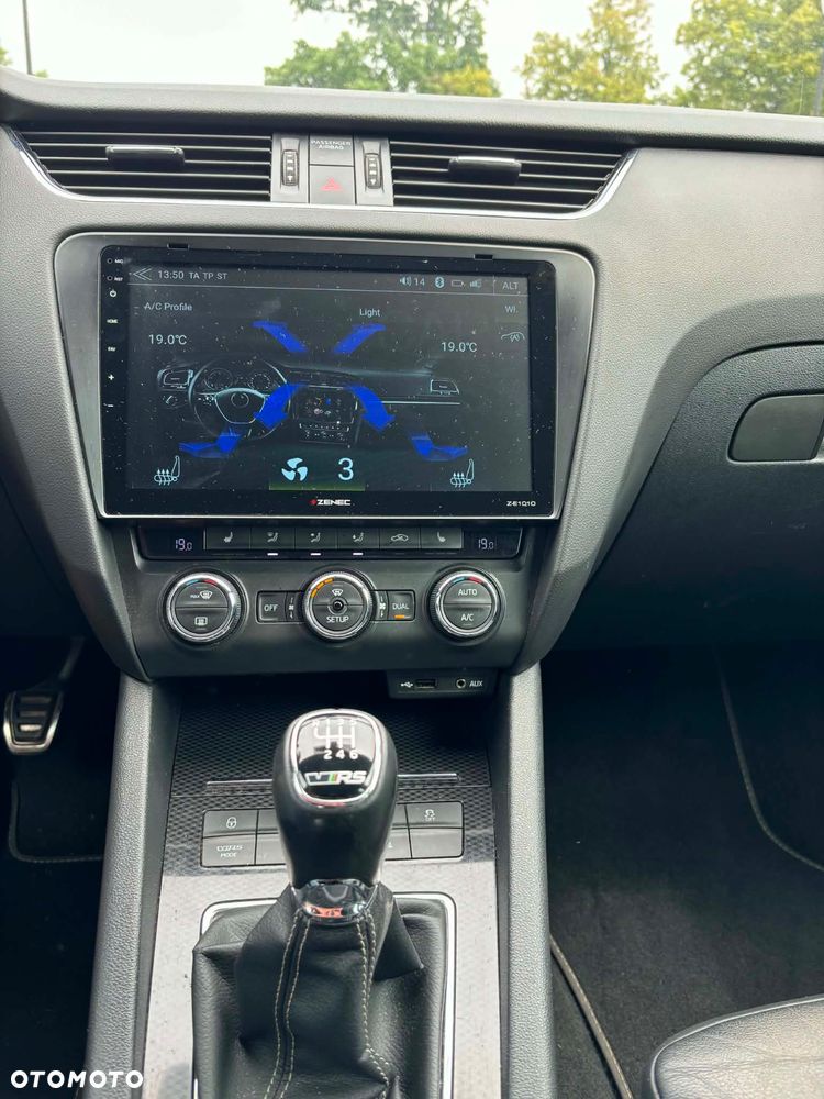 Skoda Octavia 2.0 TDI RS - 8