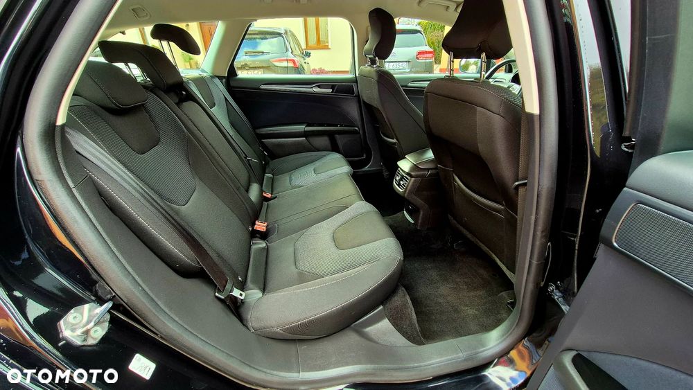Ford Mondeo 2.0 EcoBlue Titanium - 23