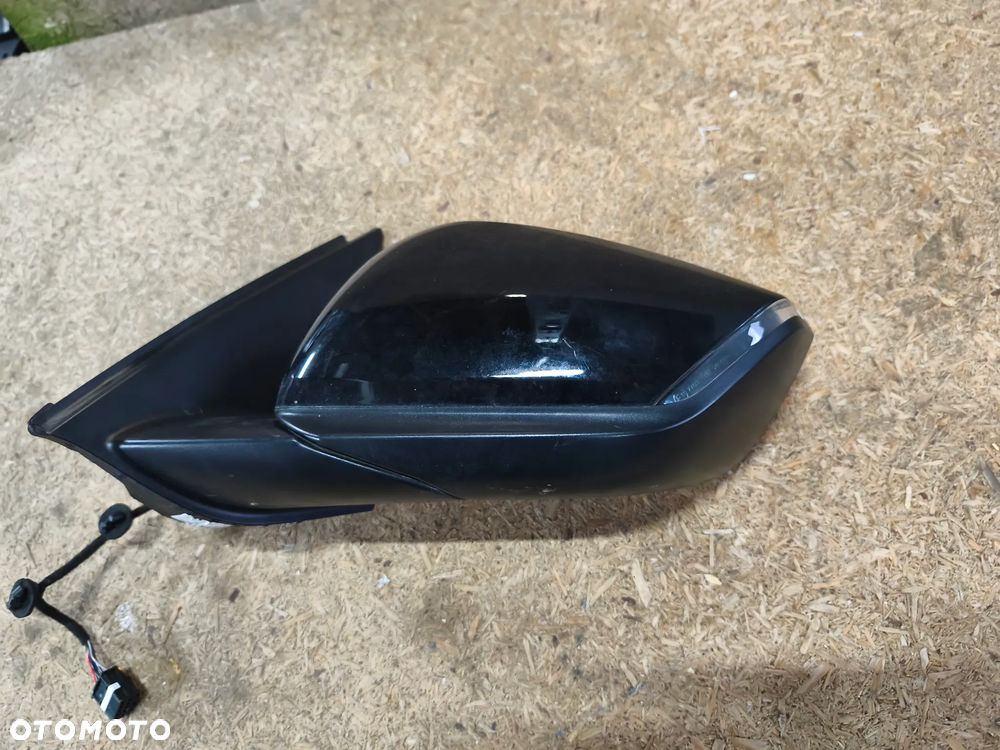 LUSTERKO LEWE 6 PIN CITROEN C4 III E-C4 - 5