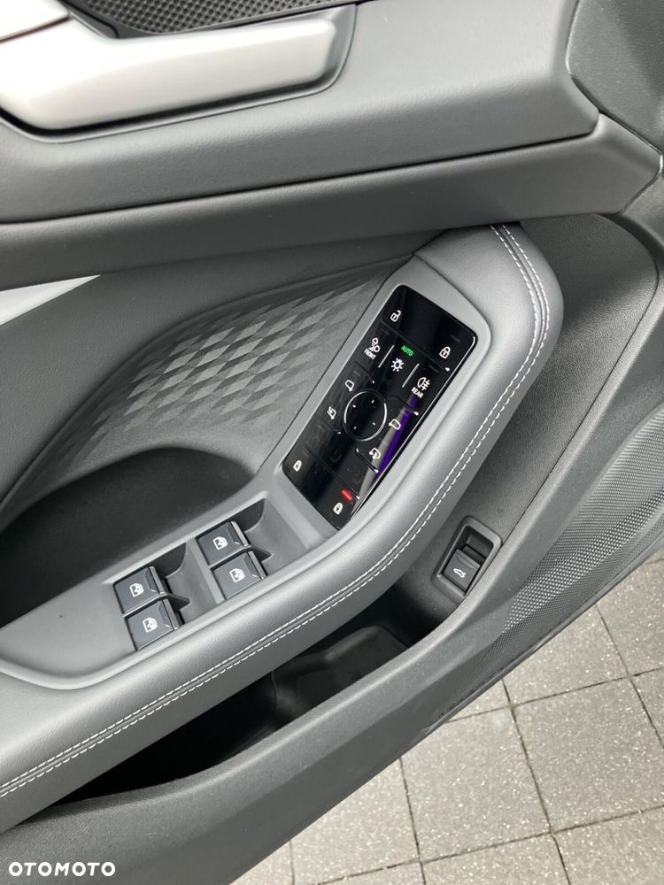 Audi A5 Limousine - 29