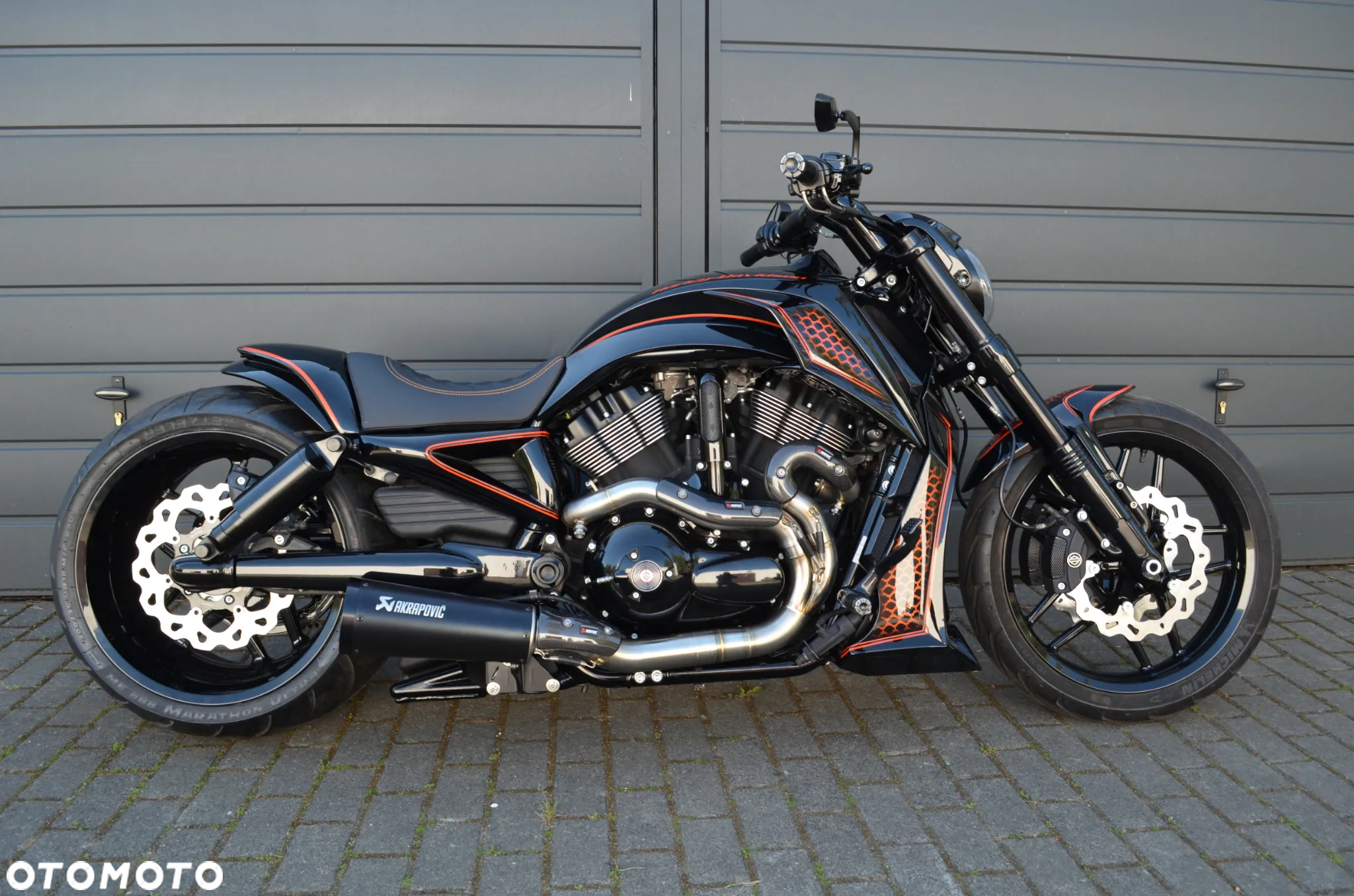 Harley-Davidson V-Rod Night Rod - 2