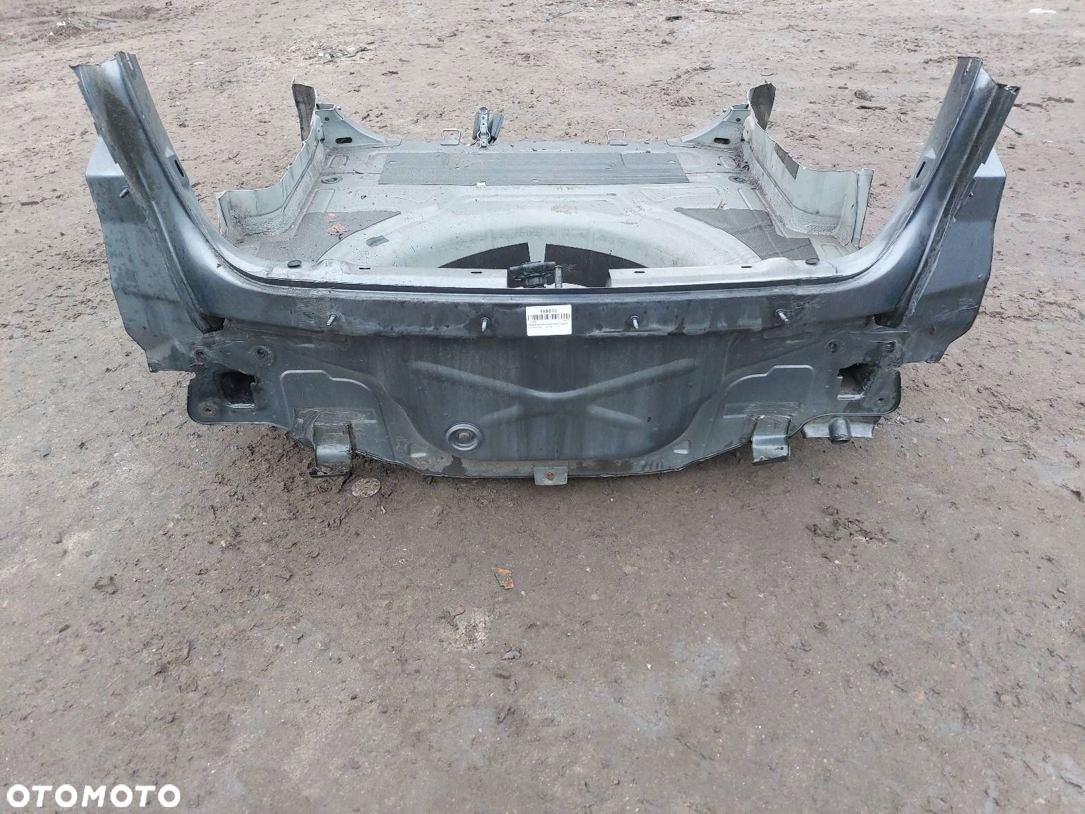 WANNA BAGAŻNIKA PAS TYLNY VW JETTA V SEDAN LD7X - 8