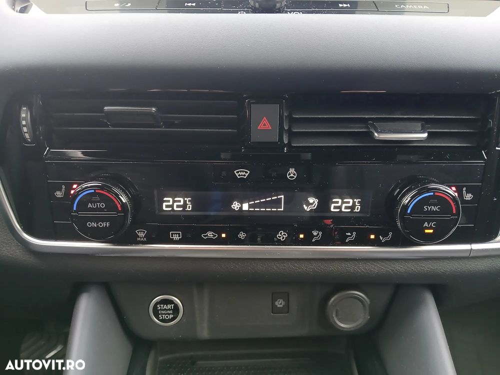 Nissan Qashqai 1.3 l MHEV X-Tronic Tekna - 10