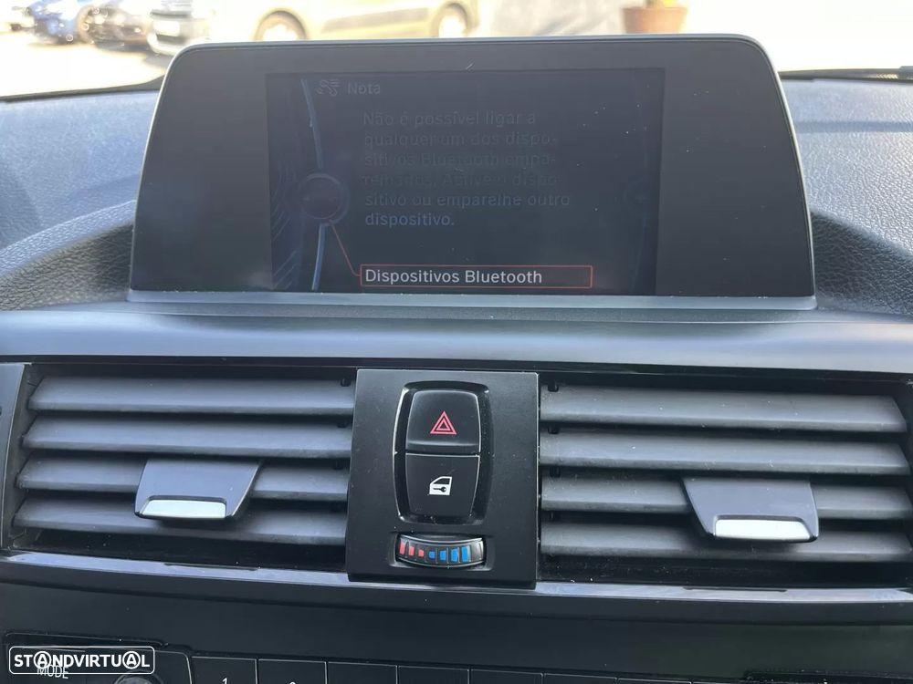 BMW 116 dA Line Sport - 39