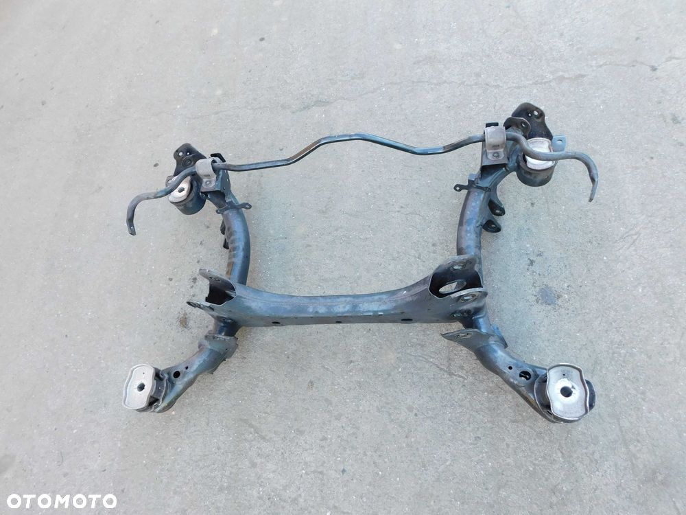 Audi A5 8W Coupe belka wózek zawieszenia tył ładny - 4