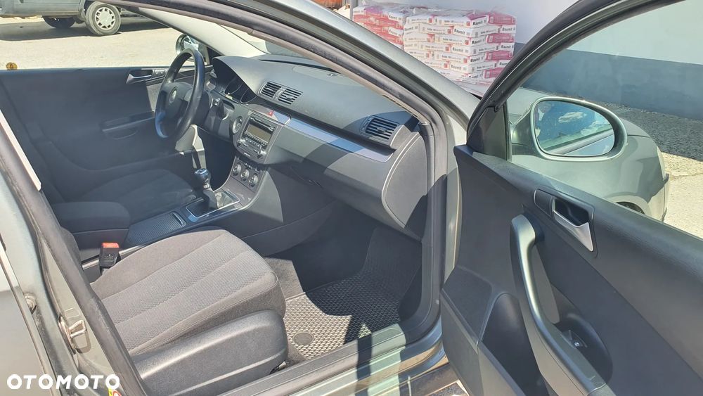 Volkswagen Passat 1.4 TSI Comfortline - 29