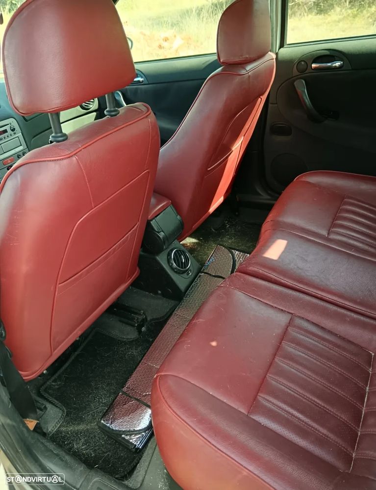 Alfa Romeo 147 1.9 JTD Plus - 9