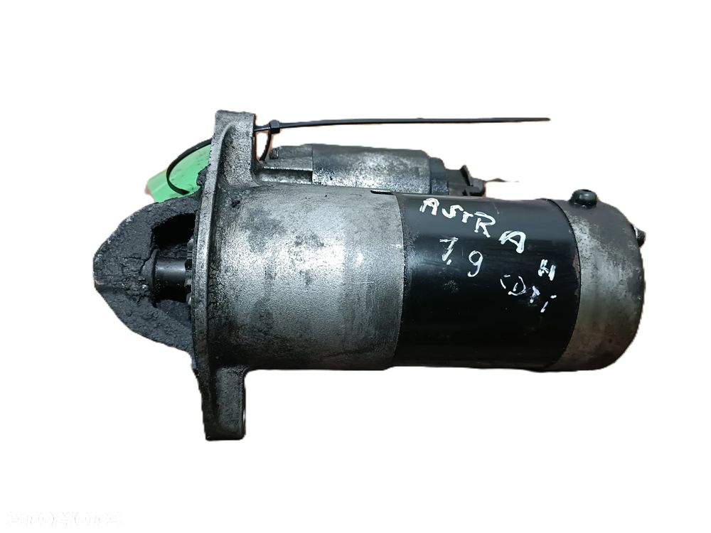 OPEL ASTRA III H 04-14 1,9 CDTI rozrusznik MITSUBISHI M001T3007 * - 2