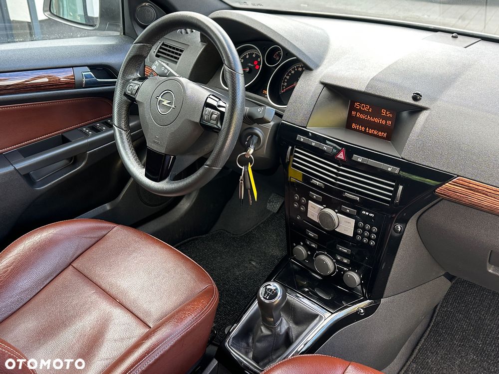 Opel Astra - 24