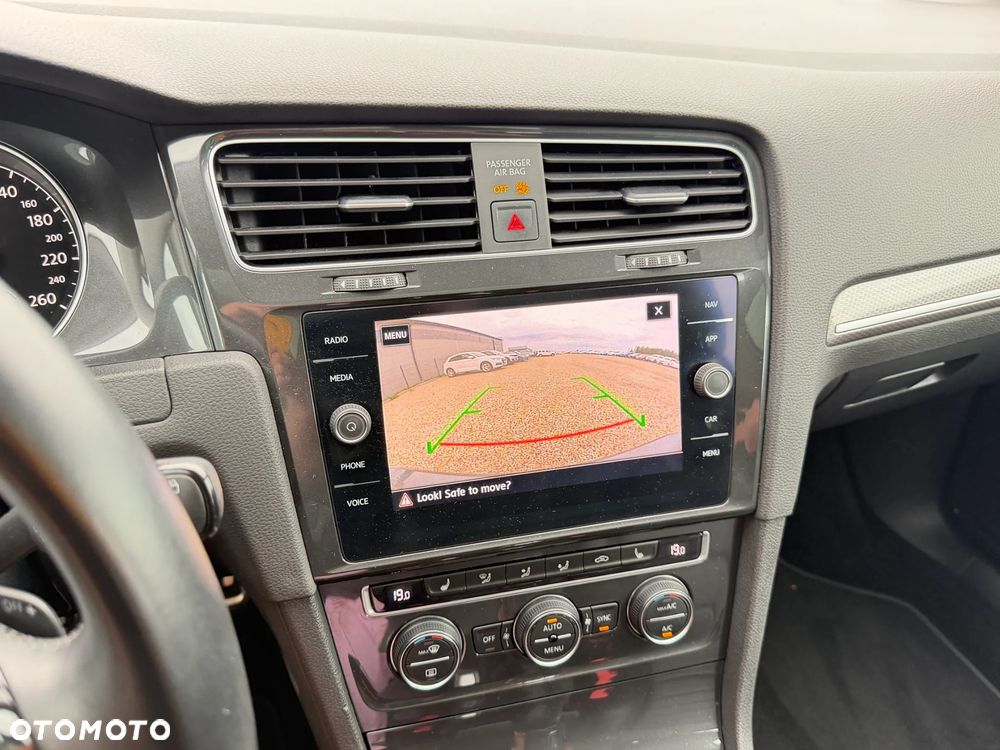 Volkswagen Golf Alltrack - 10