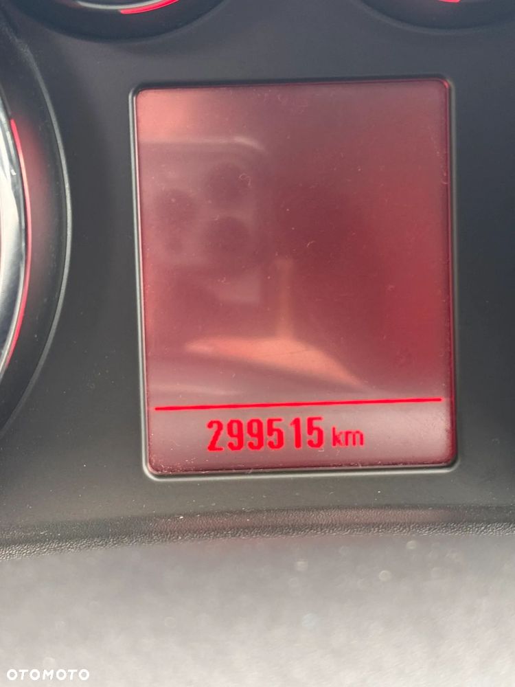Opel Astra 1.7 CDTI - 10