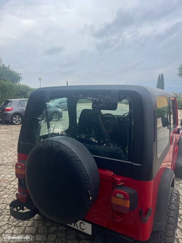 Jeep Wrangler - 6