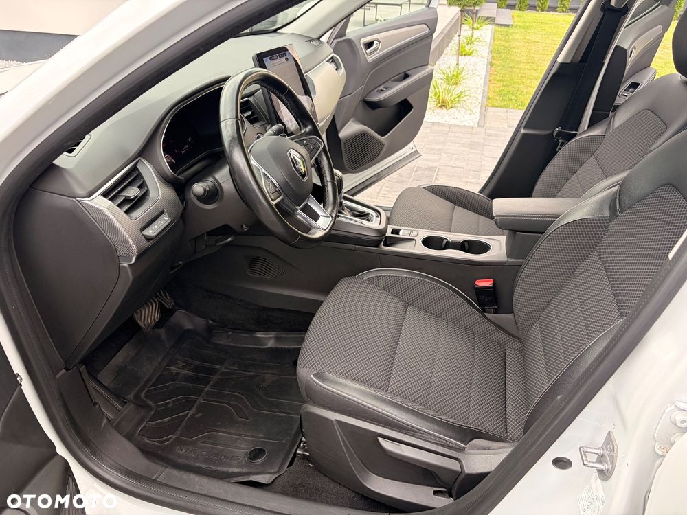 Renault Arkana 1.3 TCe mHEV Techno EDC - 6