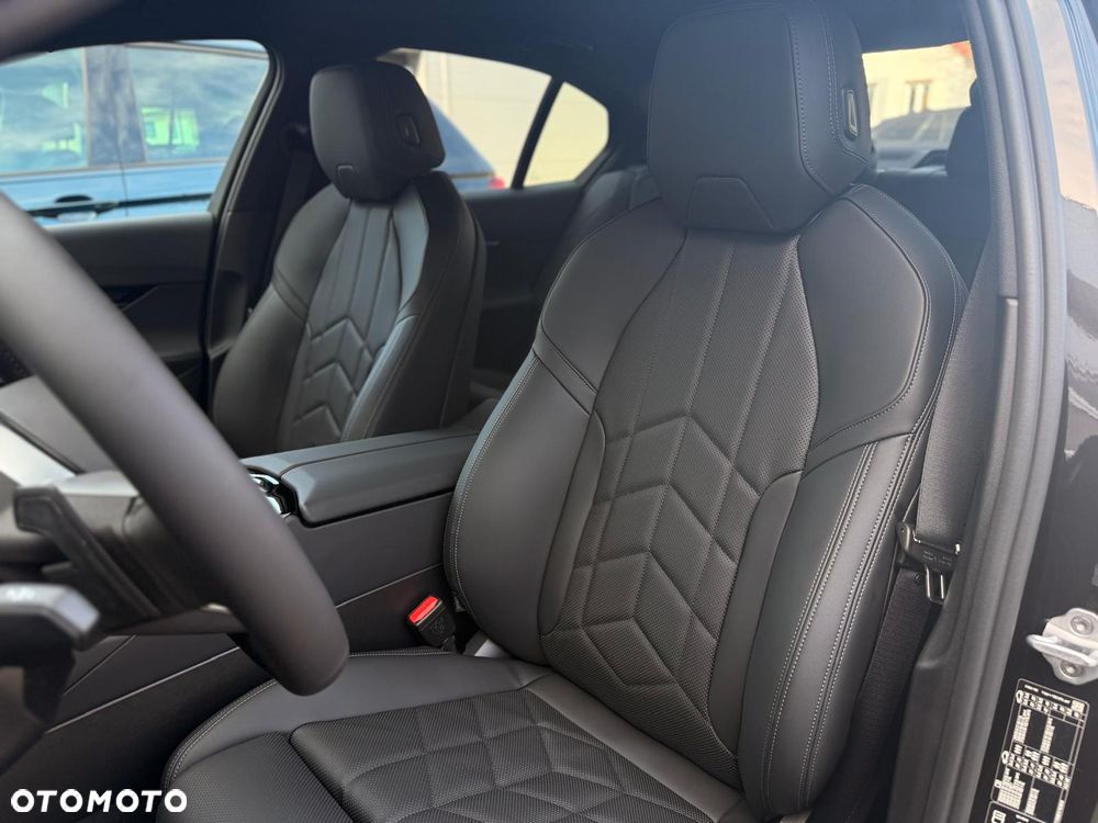 BMW Seria 5 520d xDrive mHEV M Sport - 20