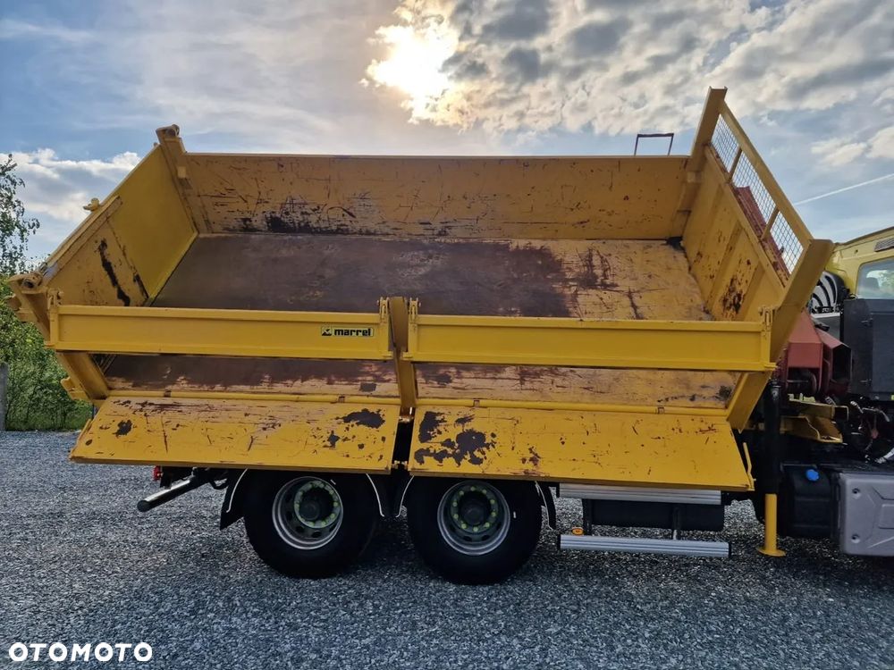 Renault C380 - 10