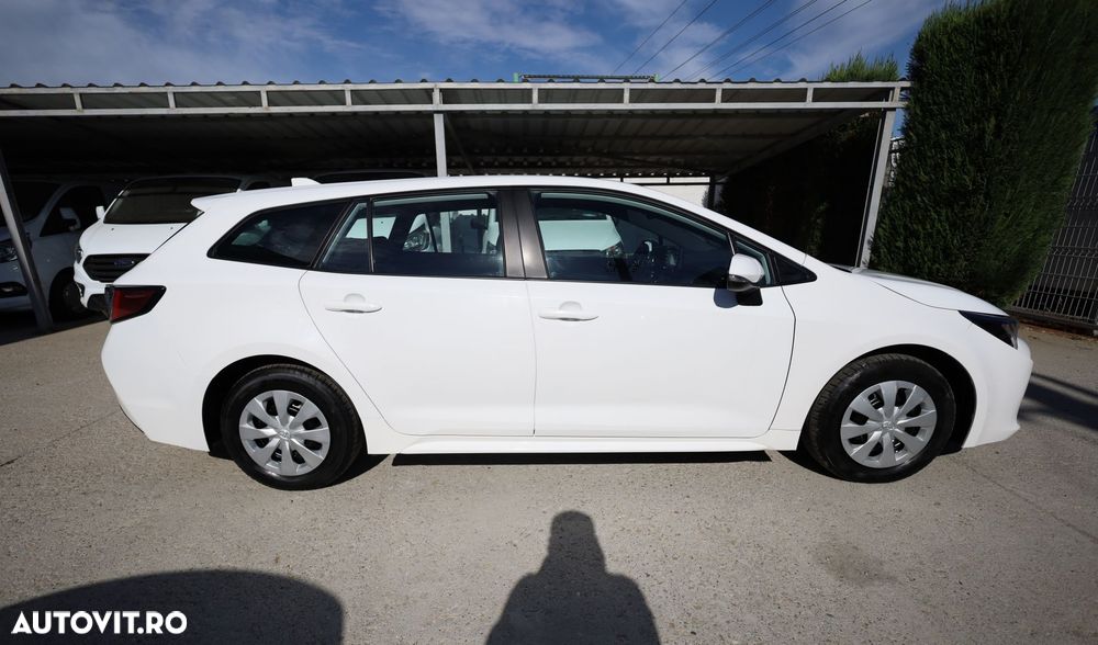 Toyota Corolla 1.8 HSD TS Exclusive - 8