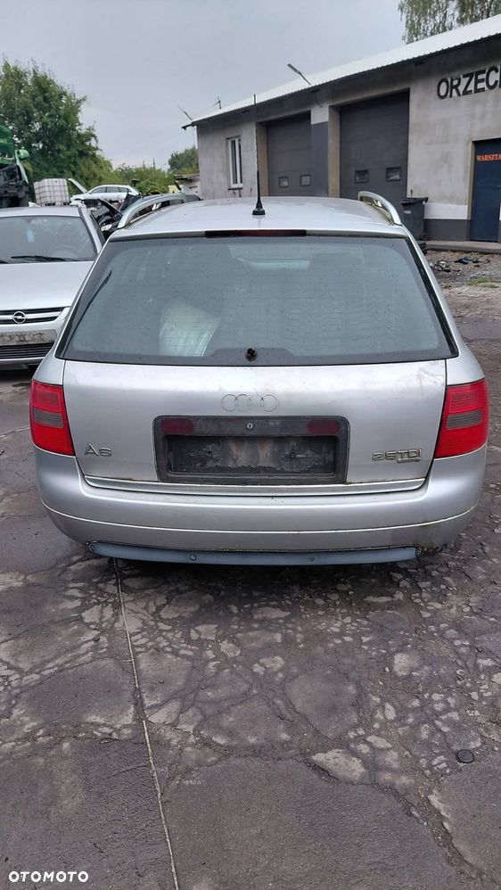 Na części: Audi a6 c5 Rok 2000 Pojemność 2496 Moc 132 Diesel - 6